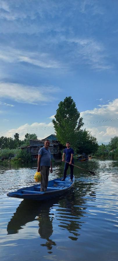 Green View Group Of Houseboats Srīnagar Szoba fotó
