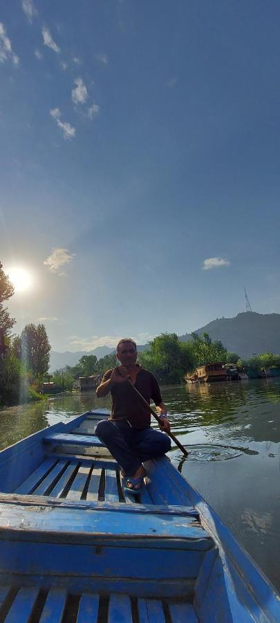 Green View Group Of Houseboats Srīnagar Kültér fotó
